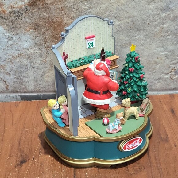Coca Cola Musical Collection Santa Claus Music Box Lights Up 1993 - Picture 13 of 15